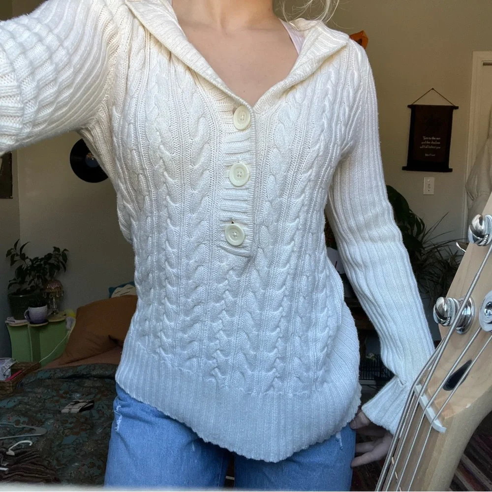 Cozy Cable Knit Sweater - Picture 2 of 6
